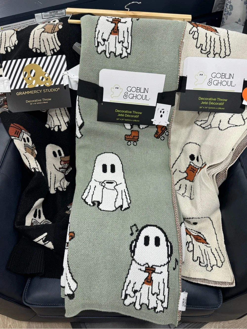 3 ghosts blankets